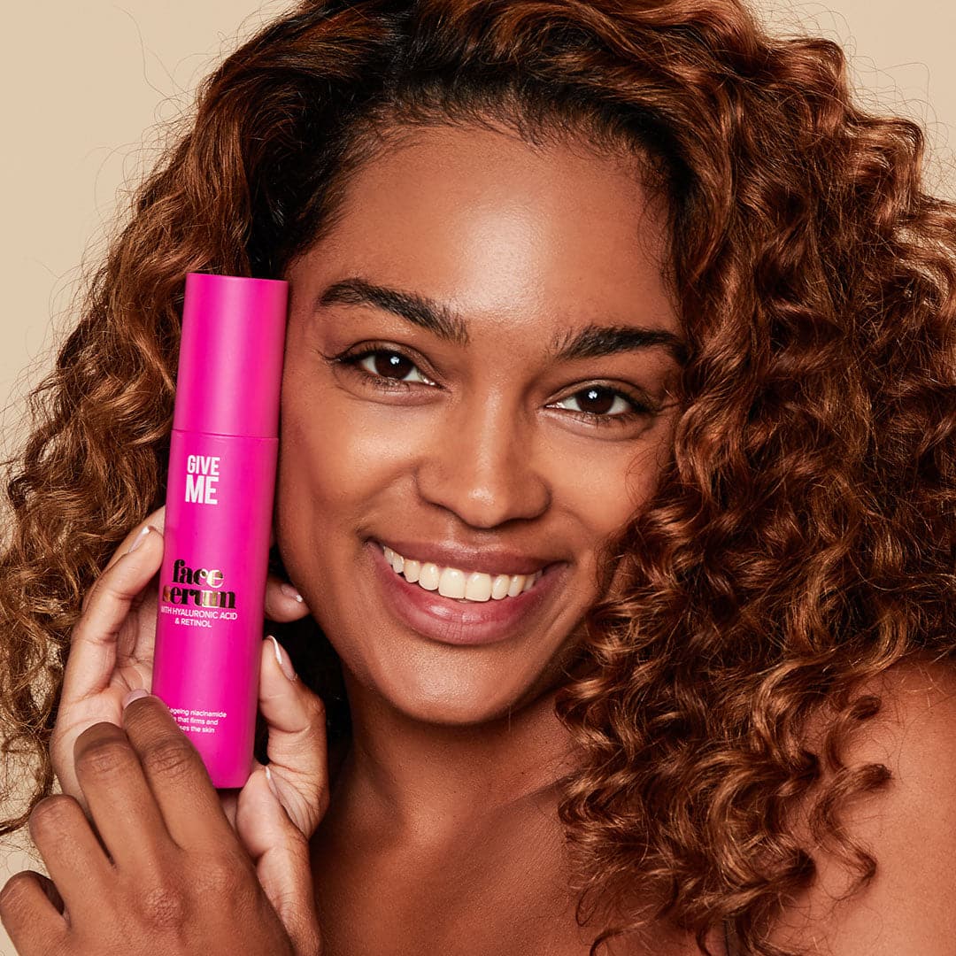 Hyaluronic Acid & Retinol Face Serum - Give Me Cosmetics US